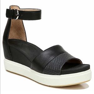 Dr. Scholl’s Sandal